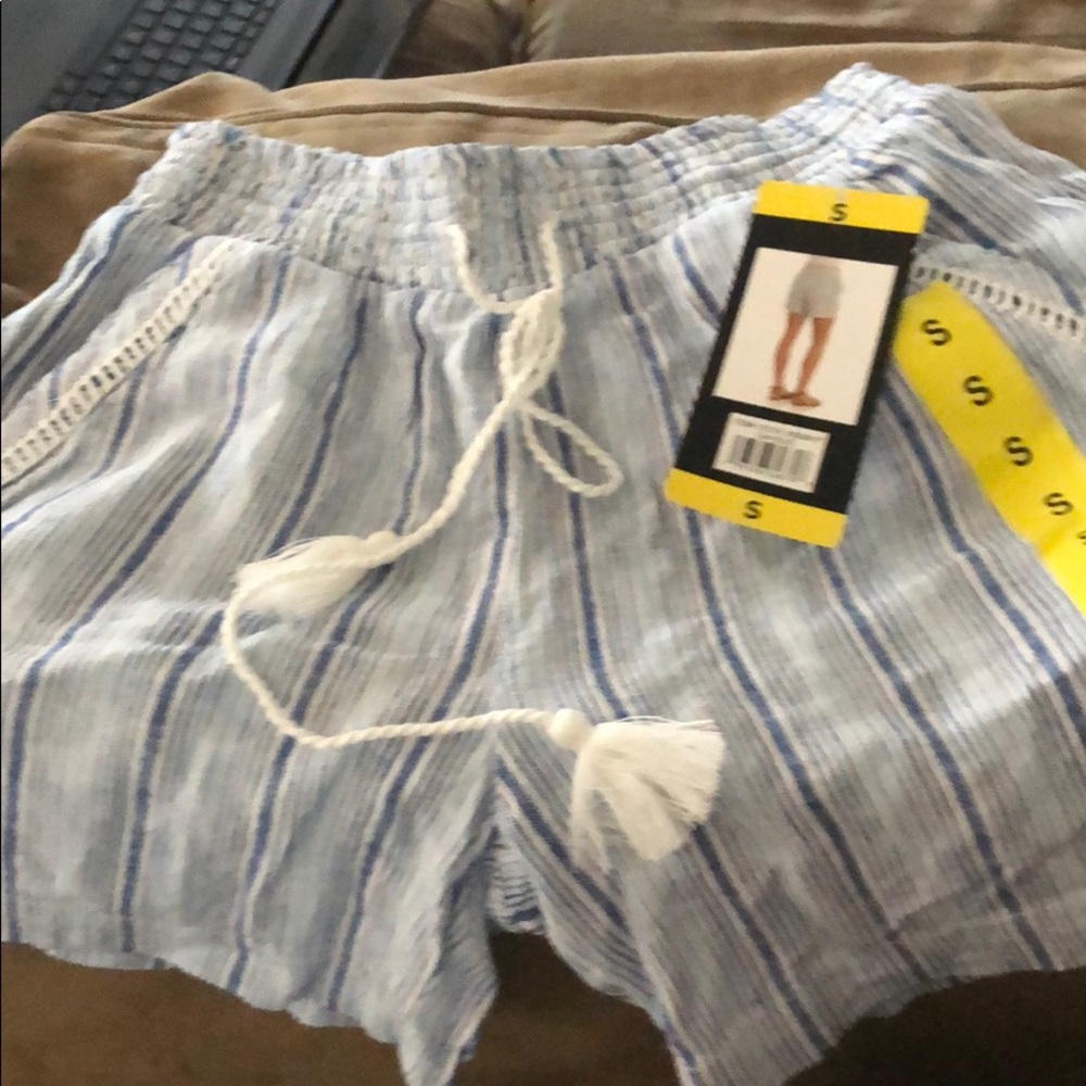 Briggs shorts brand new never worn